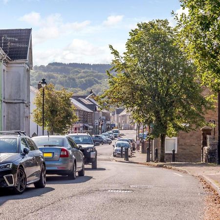 Waters Edge Apartment Ystradgynlais 외부 사진